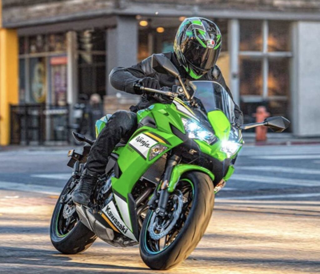 カワサキ Ninja650は本当に不人気なのか？実態を検証