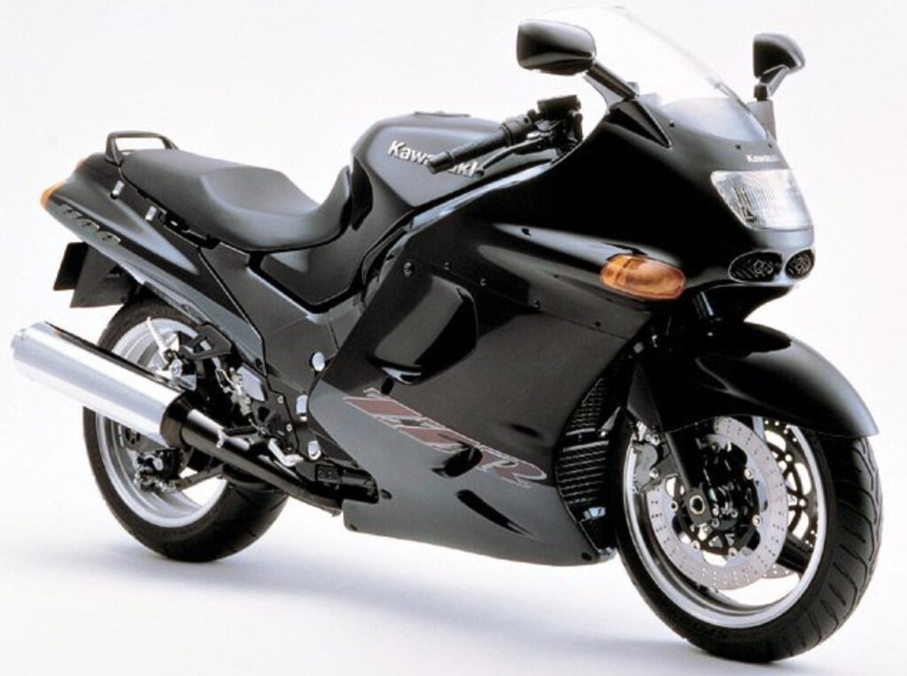 ZZR1100の値上がりが止まらない！プレミア化の背景を調査！
