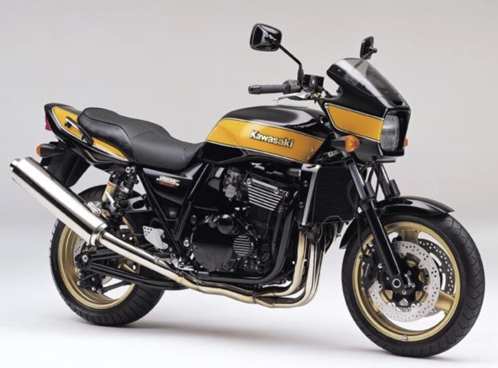ZRX1200 ダエグ 次期 モデルは出る？最新予測大全