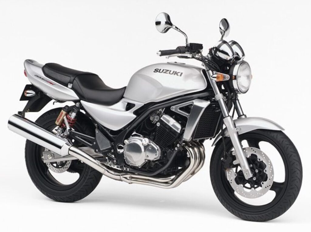 GSX250FXとバリオスの違い|初心者目線で丁寧に解説